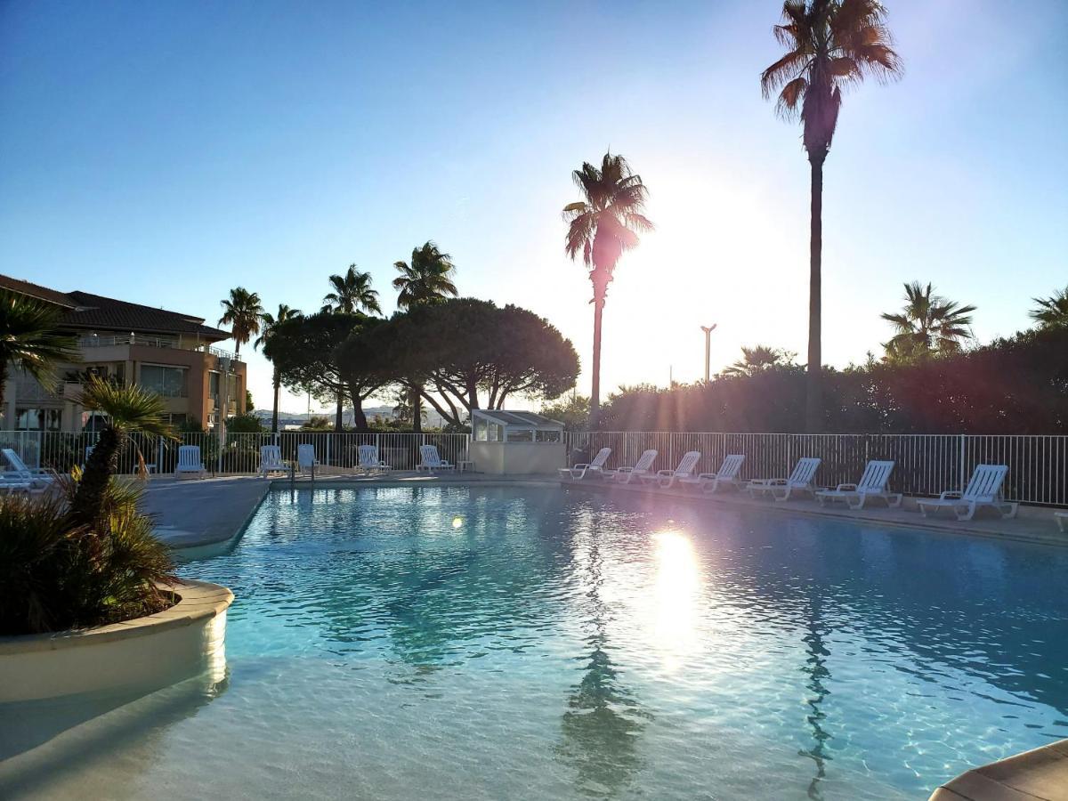 Cap Hermes Vue Mer Magnifique Logement 6 Couchages Fréjus エクステリア 写真
